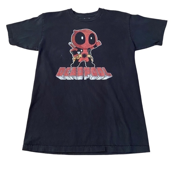 We Love Fine Deadpool Marvel Comics Mens Black T-Shirt Deadpool Image Size M - Picture 1 of 7